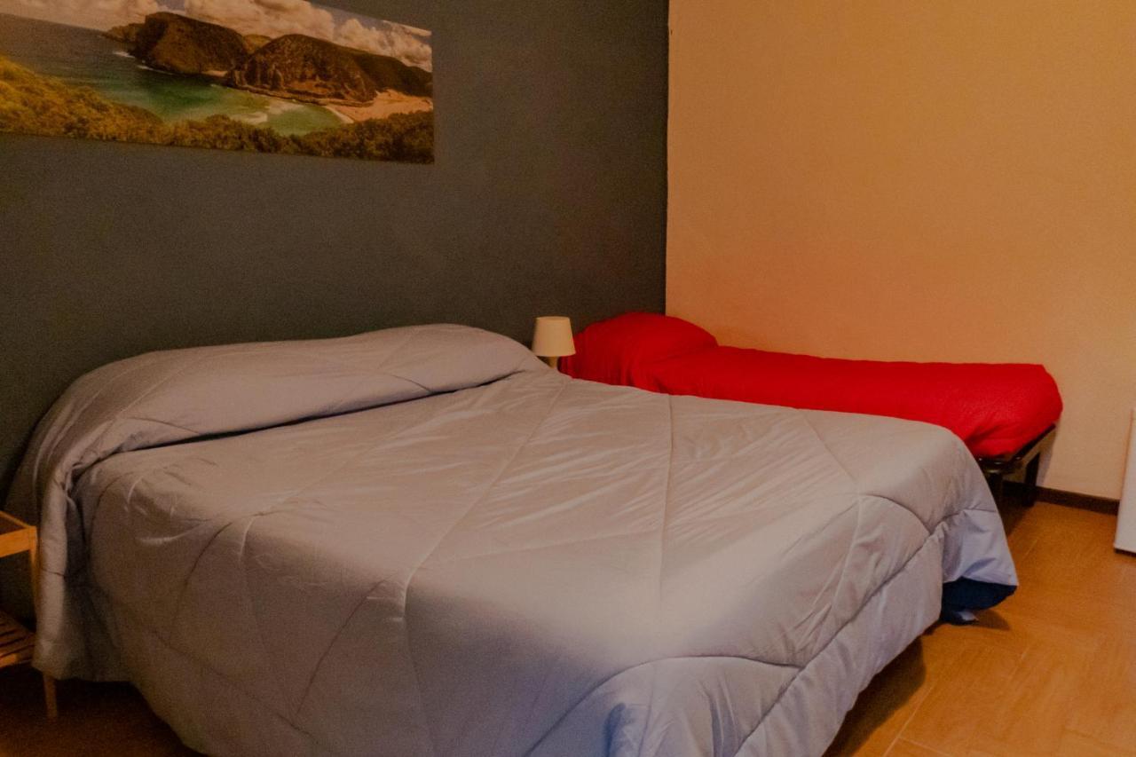 Bed and Breakfast Passaggio A Sud Ovest à Iglesias Extérieur photo